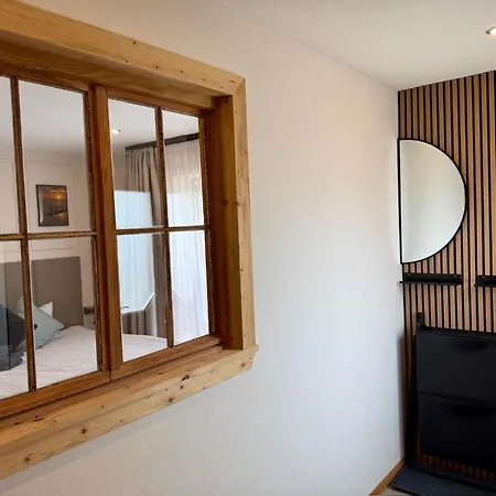 Bavarian Pre-alps -gipfelzwerge- Apartman *